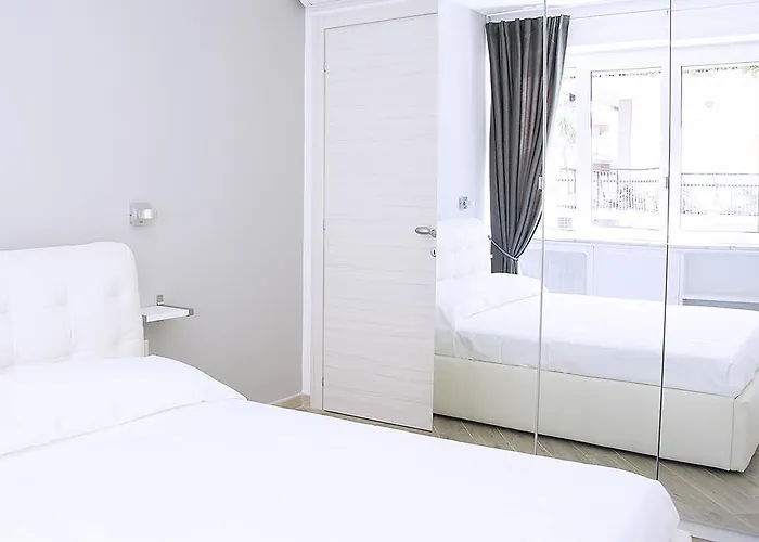 Gens Claudia, Vatican Luxury Apartament *